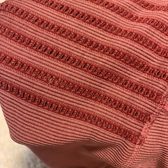 Ribbed workout set - Picture 3 of 4